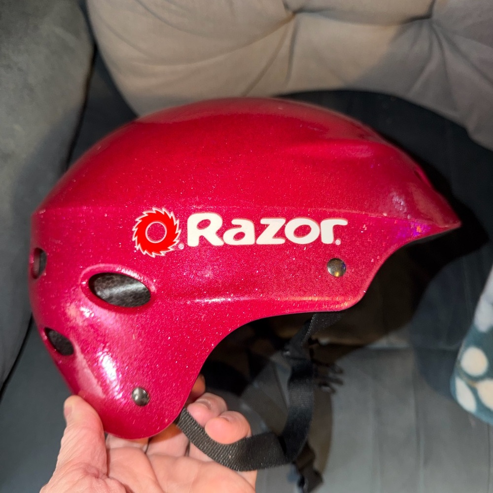 Razor Kids Sparkling Pink Helmet